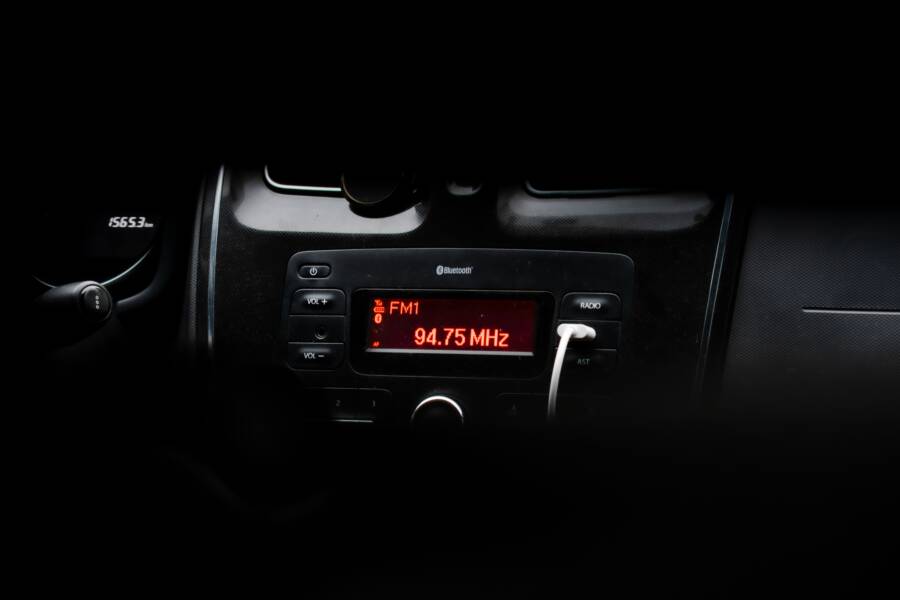 How to Fix a Smartphone That Overheats During Bluetooth Audio