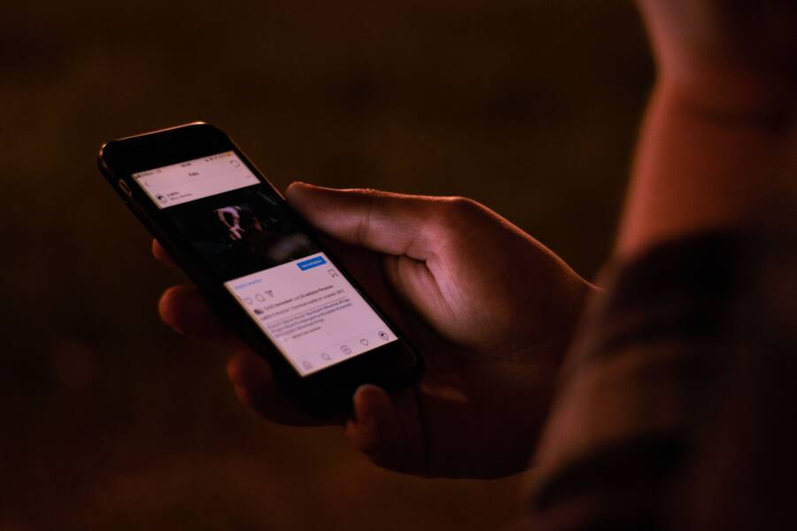 How to Fix a Smartphone That Won't Show File Transfer Mode