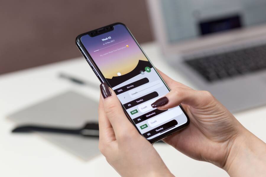 How to Fix Frozen Home Screen Widgets on Your Smartphone
