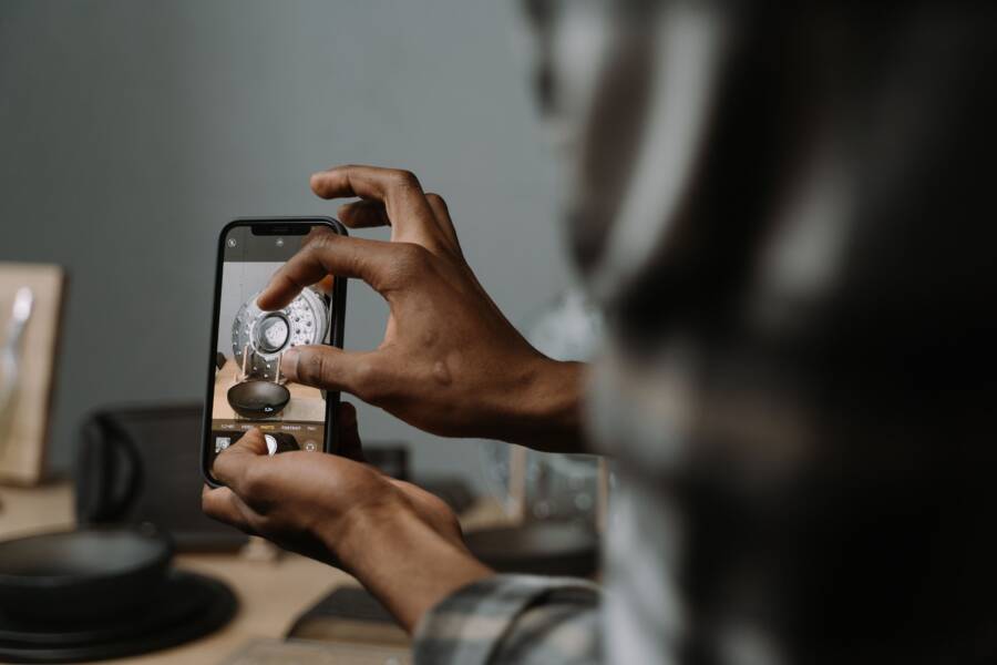 How to Fix Slow Camera Focus on Your Smartphone