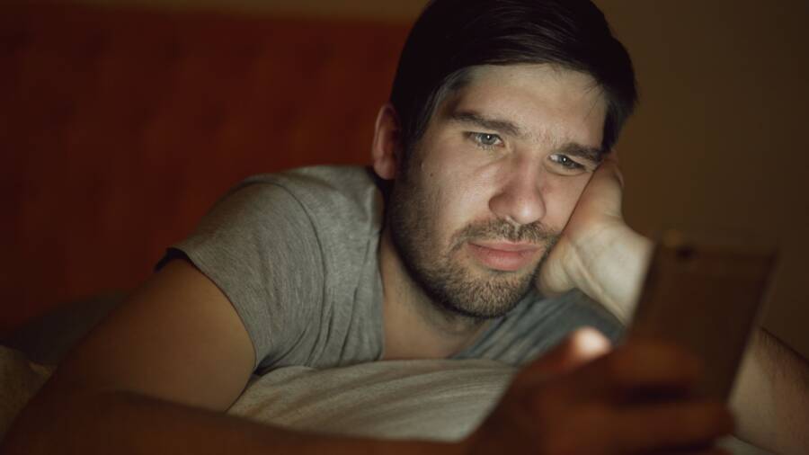 How to Fix Smartphone Screen Dimming Issues (Step-by-Step Guide)