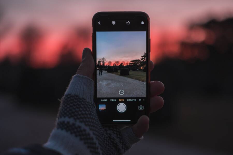 How to Fix Unnatural HDR Photos on Your Smartphone