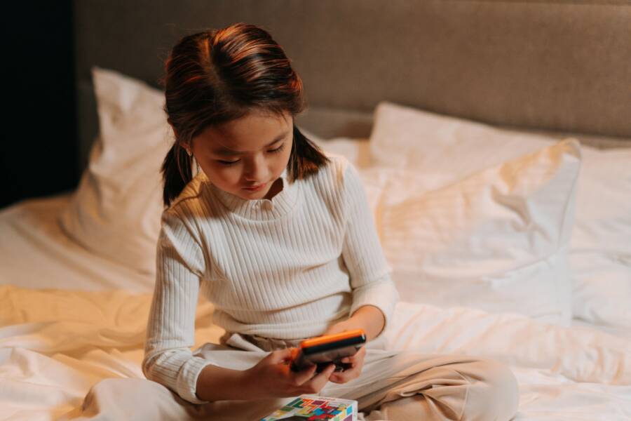 How to Keep Kids Safer on Their Smartphone (Privacy and Download Controls)