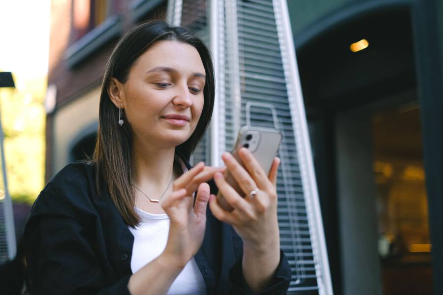 How to Set Subscription Renewal Alerts on Your Smartphone