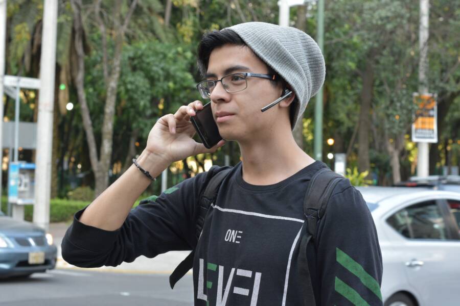 How to Set Up Hands-Free Calling on Your Smartphone