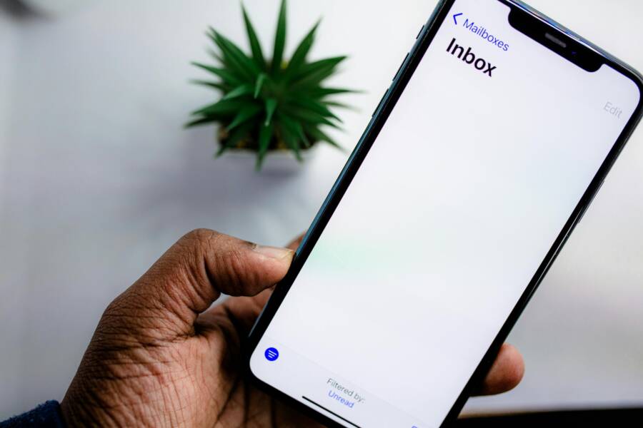 How to Set Up Smart Reply and Auto-Fill on Your Smartphone