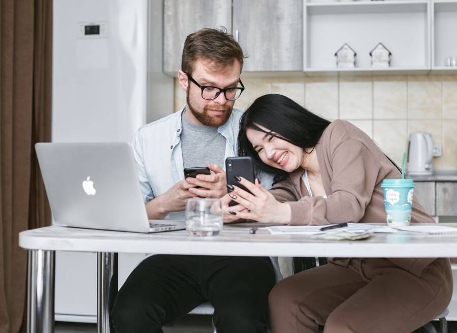 How to Share Your Wi-Fi Password on Any Smartphone (Step-by-Step Guide)