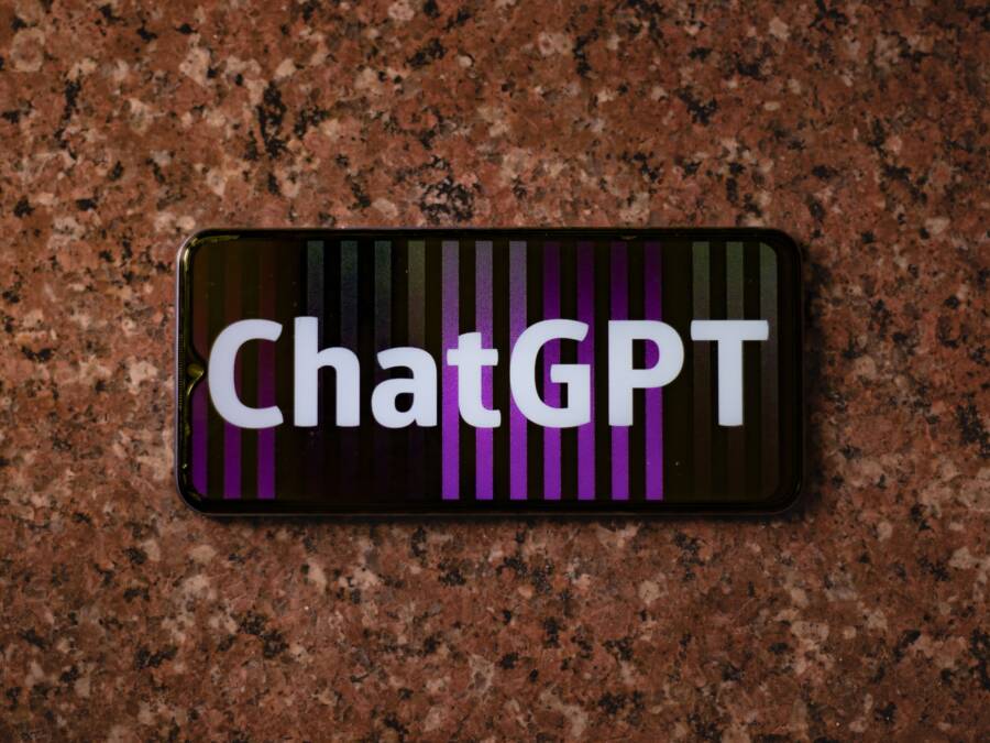 How to Translate Text from Photos on Your Smartphone