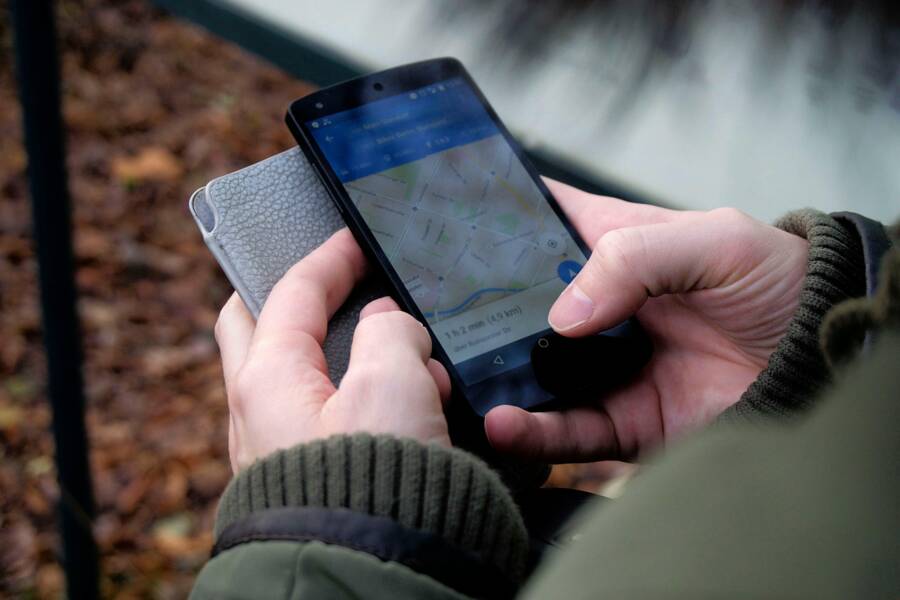 How to Turn Off Precise Location on Your Smartphone (Step-by-Step Guide)