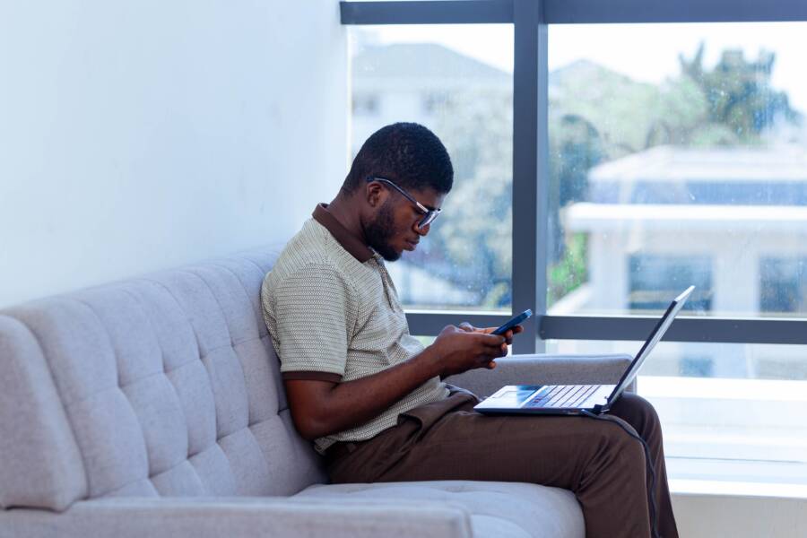 How to Use a VPN on Your Smartphone (Simple Setup Guide)