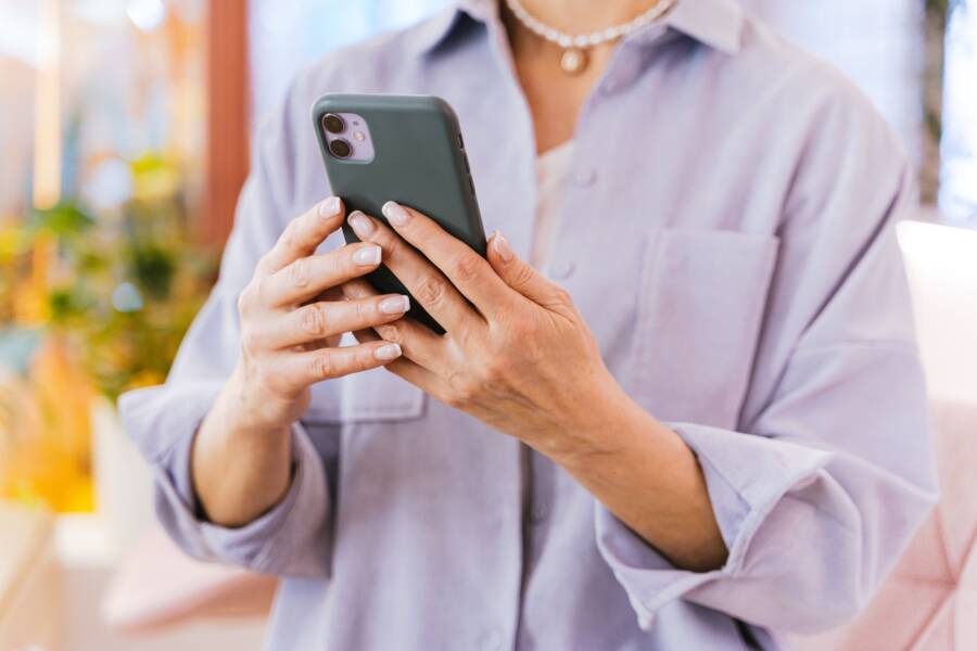 How to Use Live Transcribe on Android and iPhone Alternatives