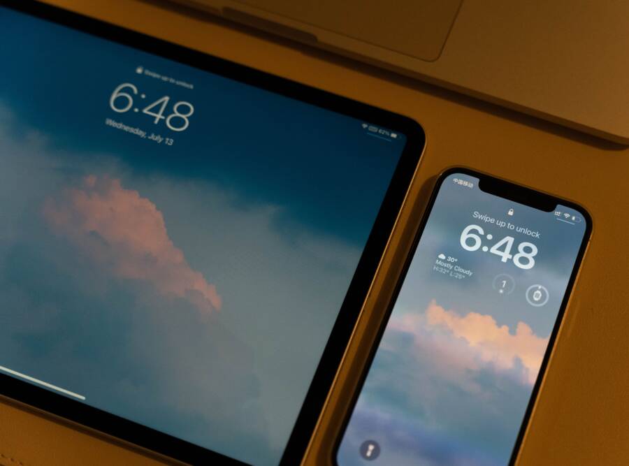 How to Fix a Missing Emergency Dialer on Your Phone Lock Screen
