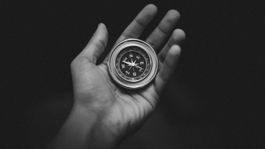 How to Fix a Phone Compass Pointing the Wrong Way (Step-by-Step Guide)