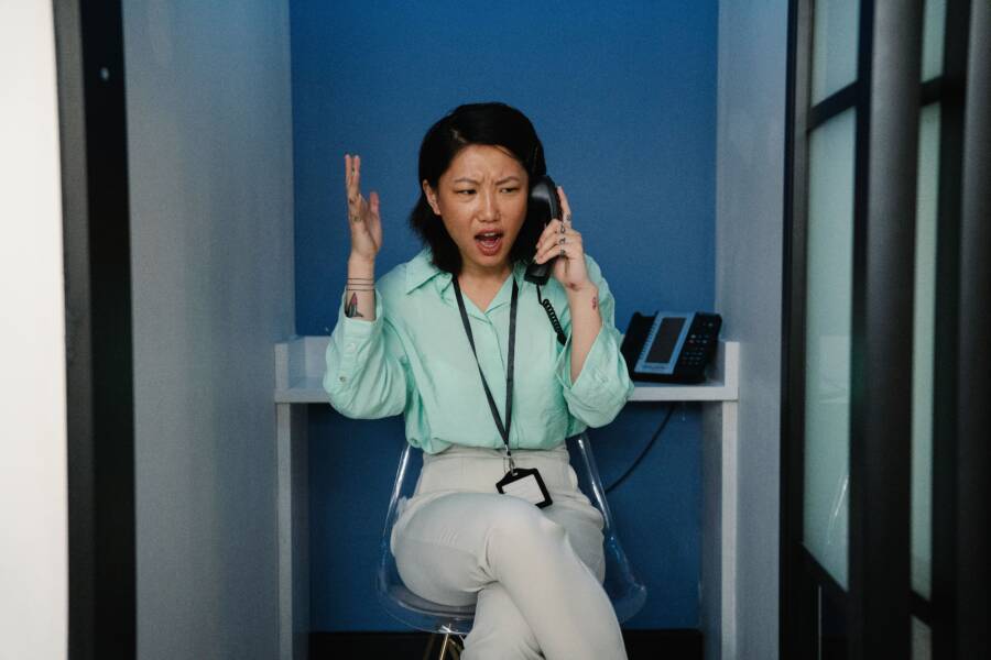 How to Fix a Phone Screen That Stays On During Calls