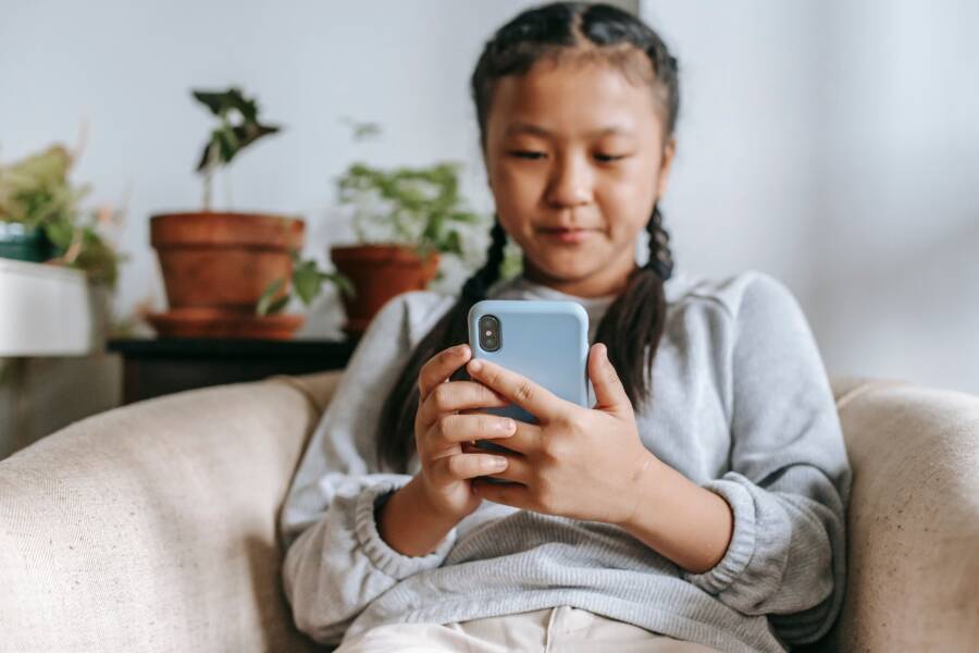 How to Fix a Phone Showing Unread Messages After Reading Them