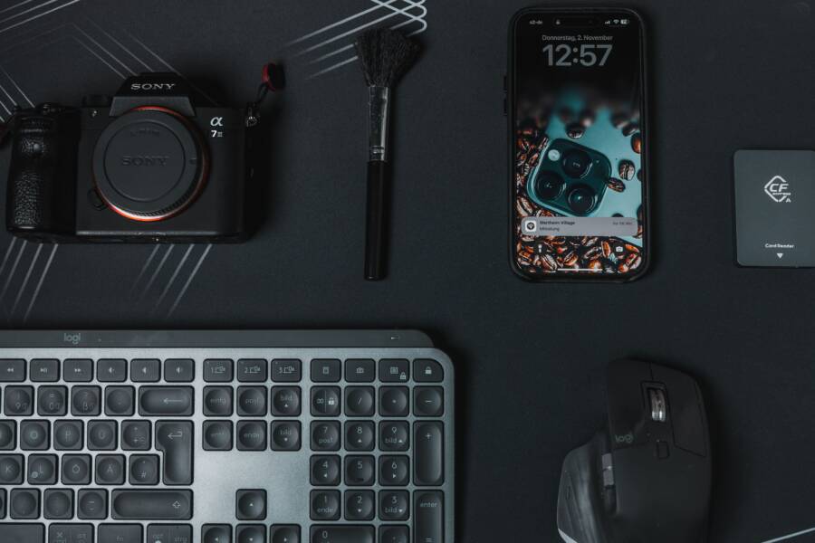 How to Fix a Phone That Cannot Save Photos to an SD Card