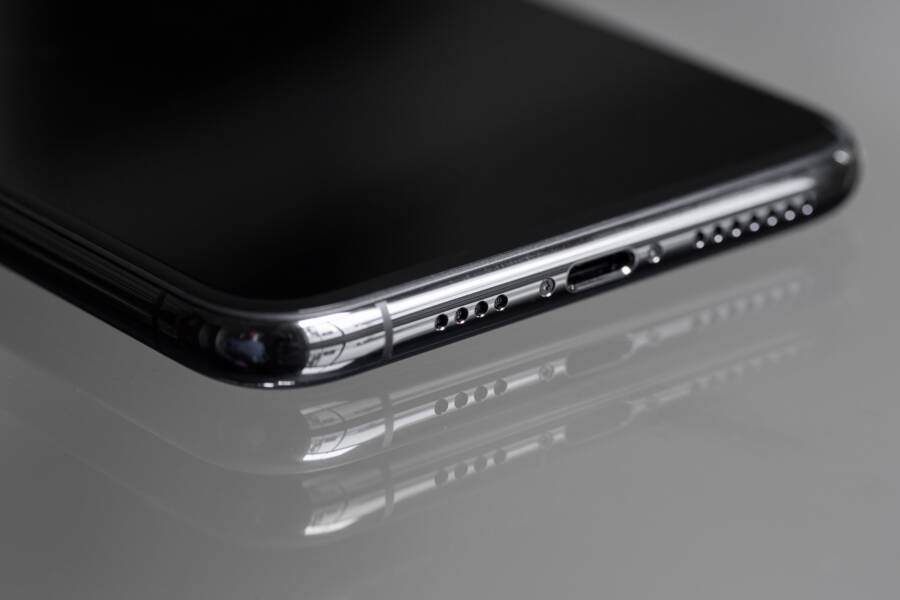 How to Fix a Phone That Drops Fast Charging