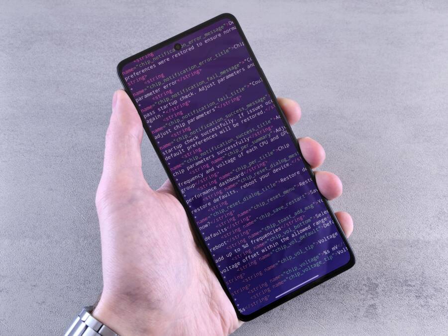 How to Fix a Phone That Keeps Changing Screen Timeout Back (Troubleshooting Guide)