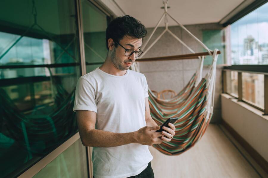 How to Fix a Phone That Keeps Clearing Browser Privacy Settings