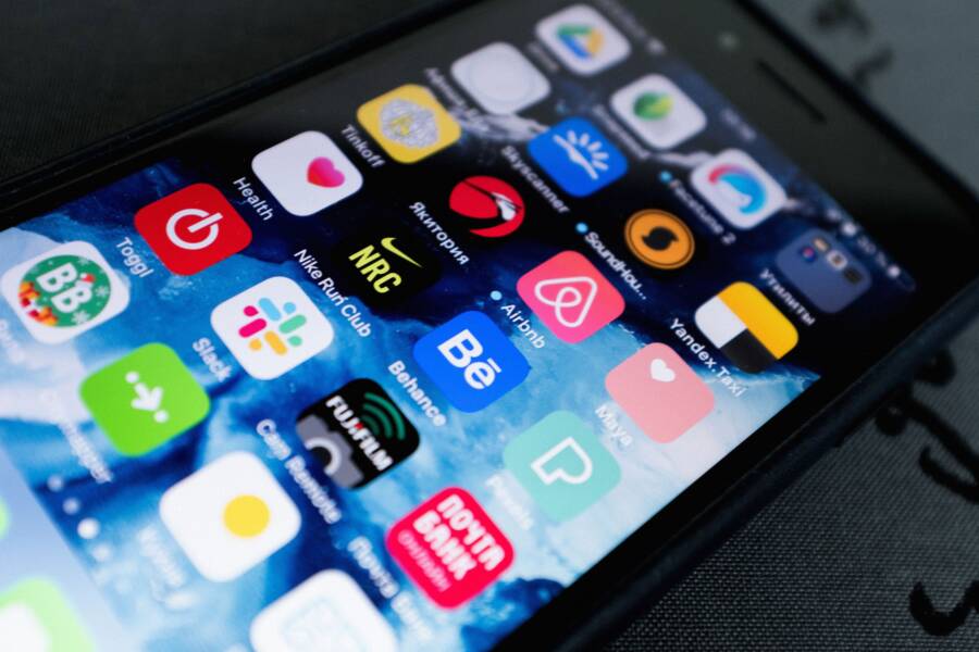 How to Fix a Phone That Keeps Losing Home Screen Widgets