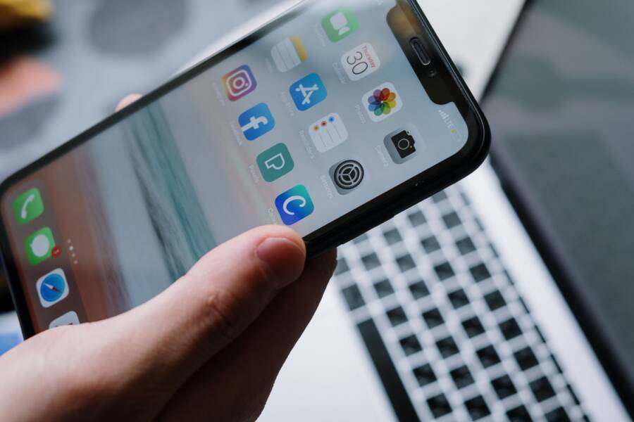 How to Fix a Phone That Resets Recent Apps List
