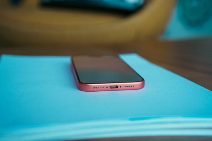 How to Fix a Phone That Slows Down Its Charging Speed Overnight