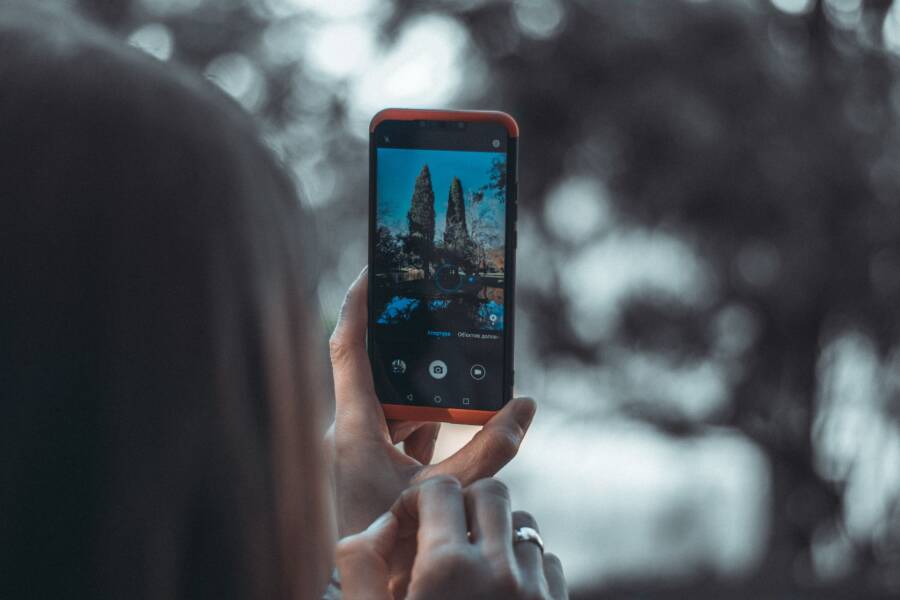 How to Fix a Phone That Stops Picture-in-Picture Mode