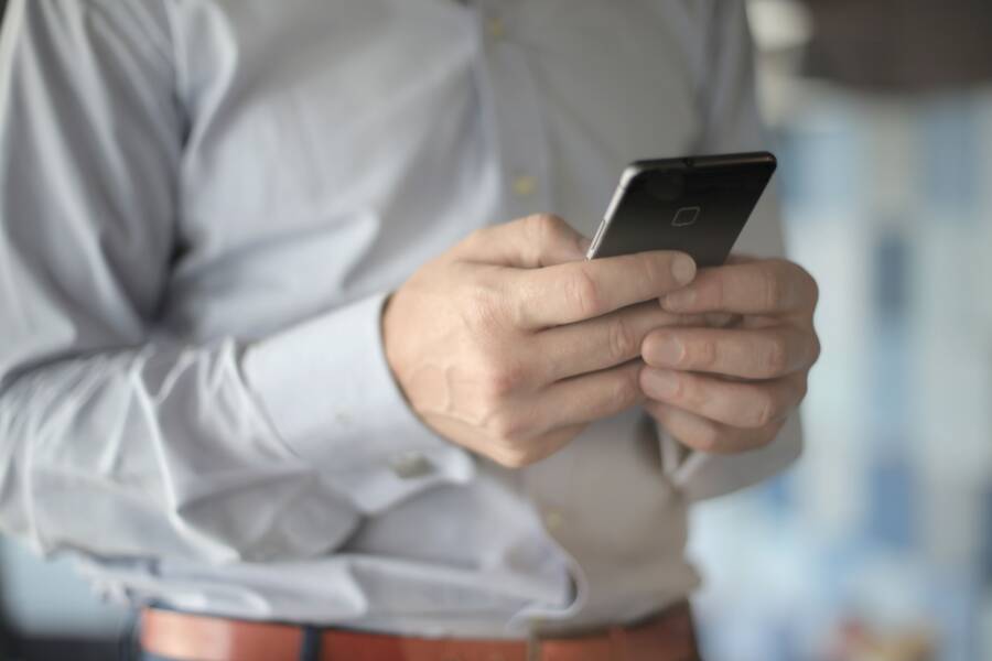 How to Fix a Phone When Quick Settings Disappear