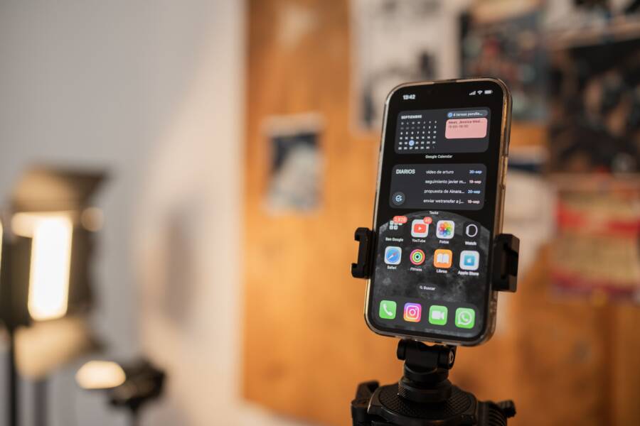 How to Fix a Smartphone App That Keeps Losing Microphone Permission