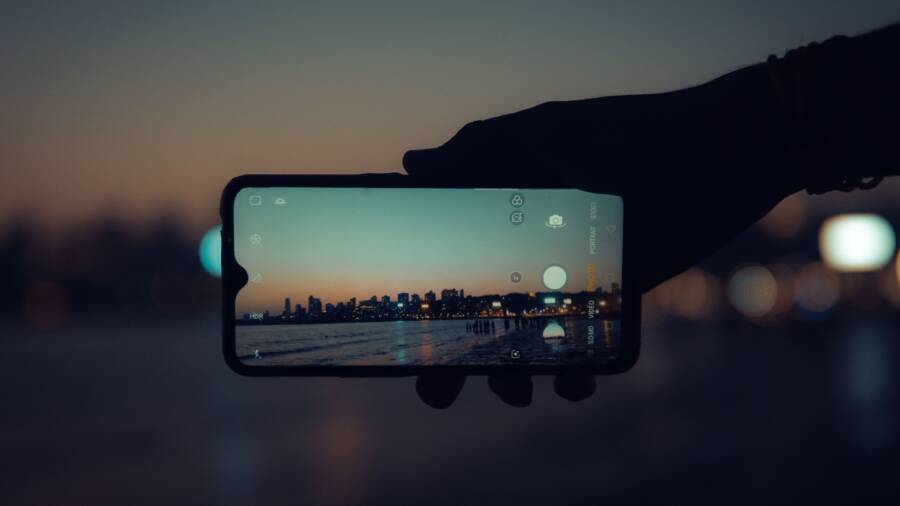 How to Fix a Smartphone Showing the Wrong Weather City
