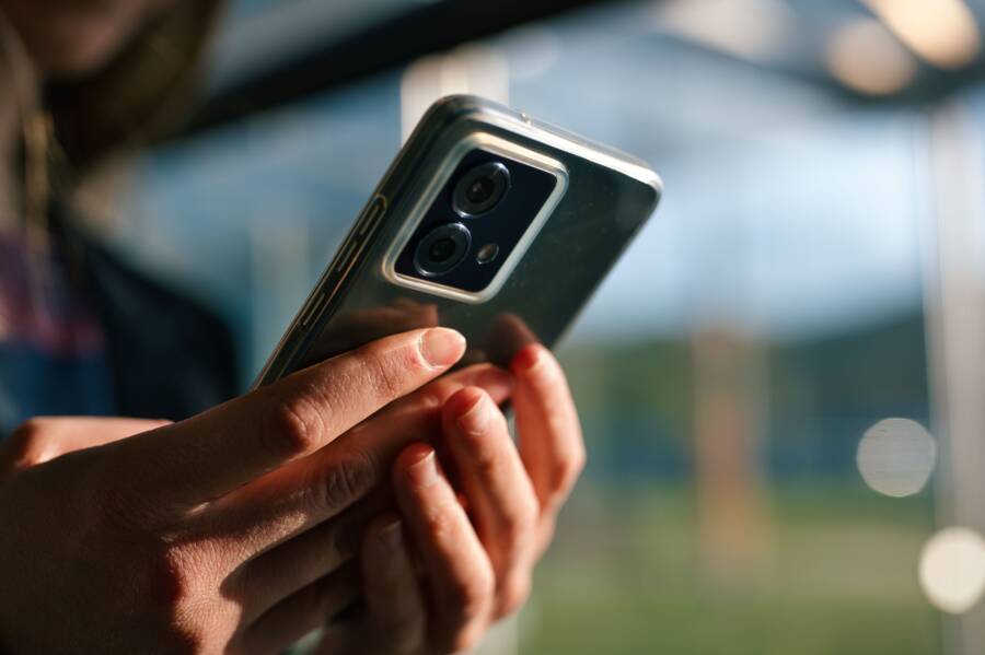How to Fix a Smartphone That Forgets Your Settings