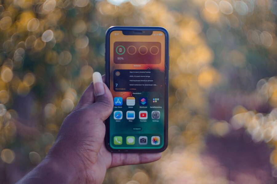 How to Fix a Smartphone That Keeps Resetting App Permissions