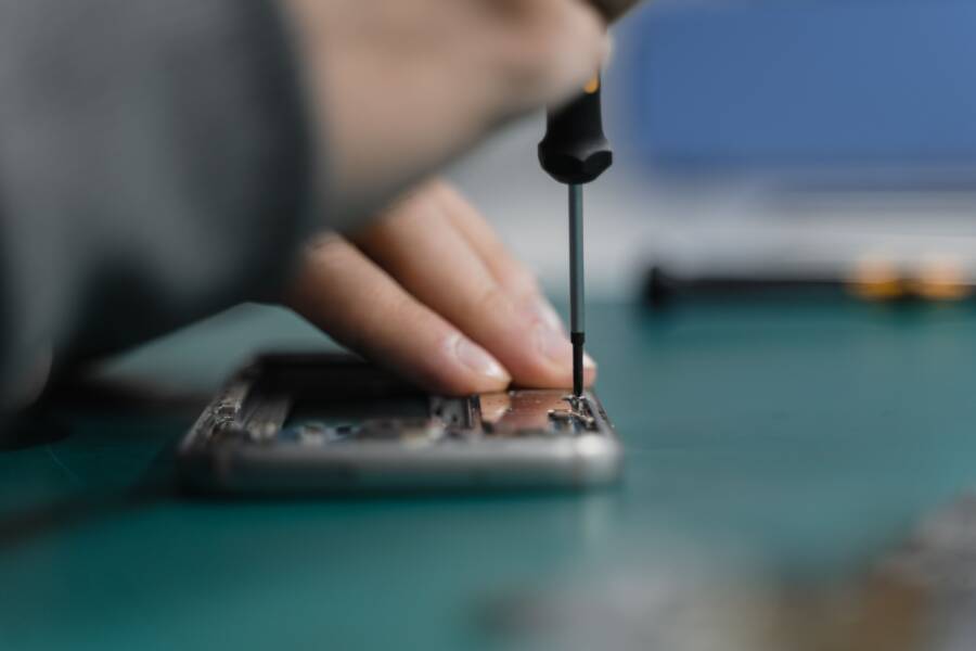 How to Fix a Smartphone That Mutes Alerts in Battery Saver Mode
