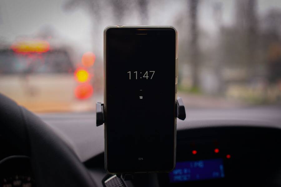 How to Fix a Stuck Privacy Dashboard on Your Smartphone