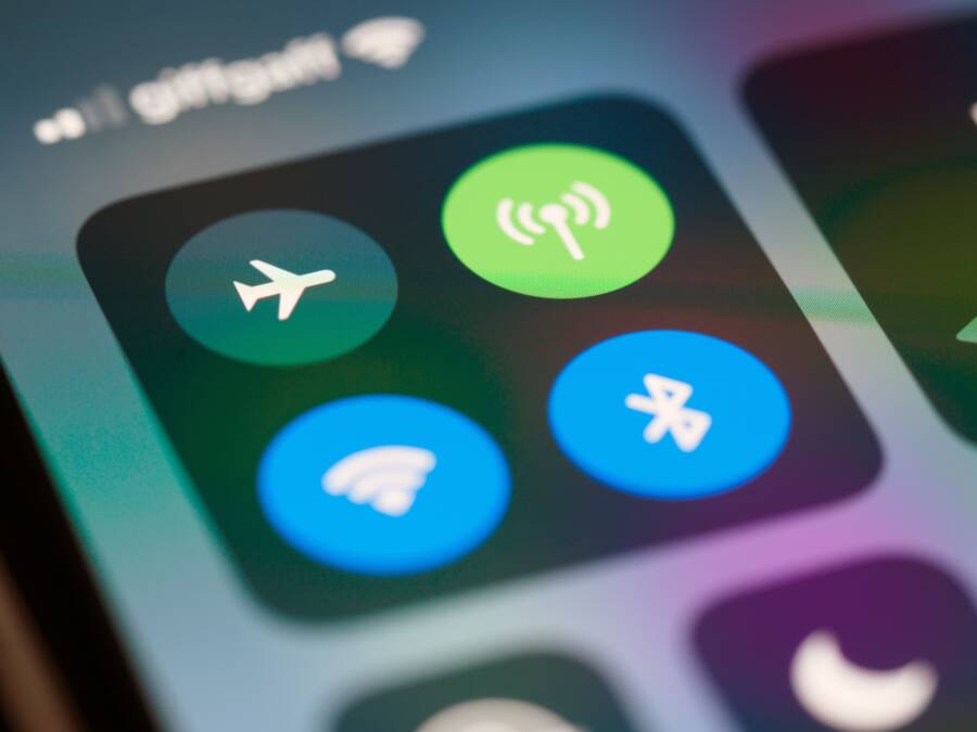 How to Fix Incorrect Notification Badges on Your Phone