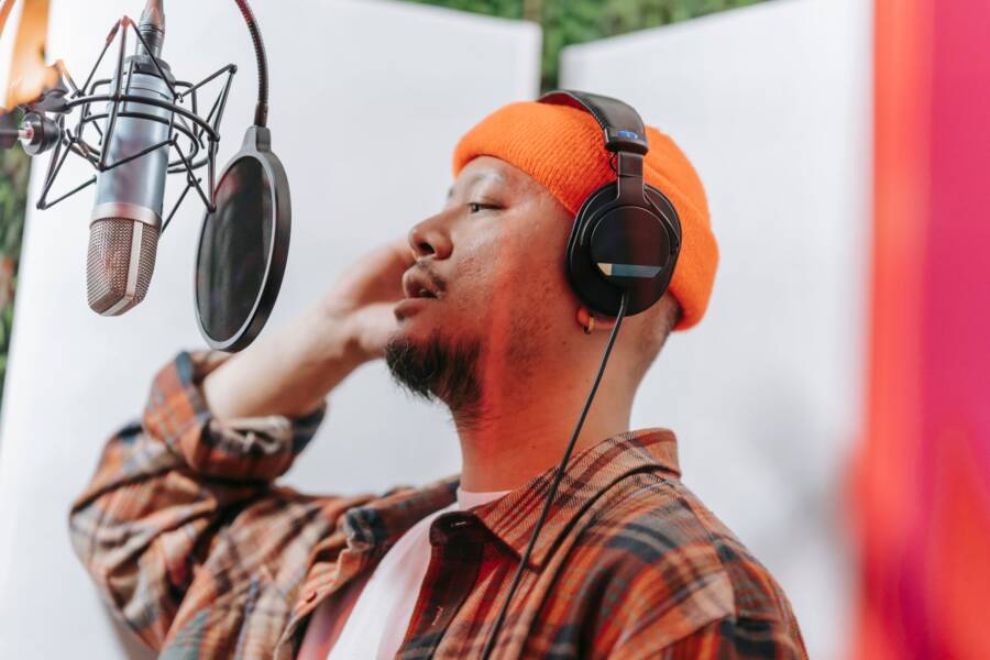 How to Fix Microphone Audio Issues in Smartphone Screen Recordings