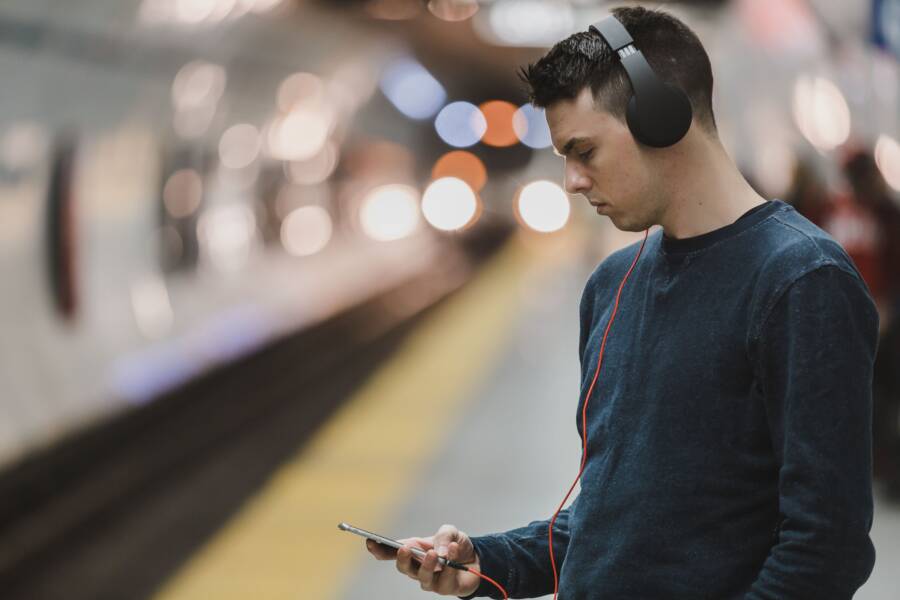 How to Fix Stuttering Audio on Your Smartphone (Troubleshooting Guide) How to Fix Stuttering Audio on Your Smartphone (Troubleshooting Guide)