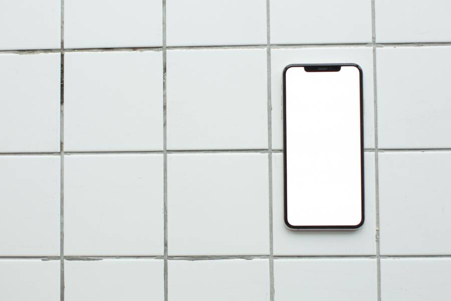 How to Fix Unresponsive Control Center Tiles on Your Phone