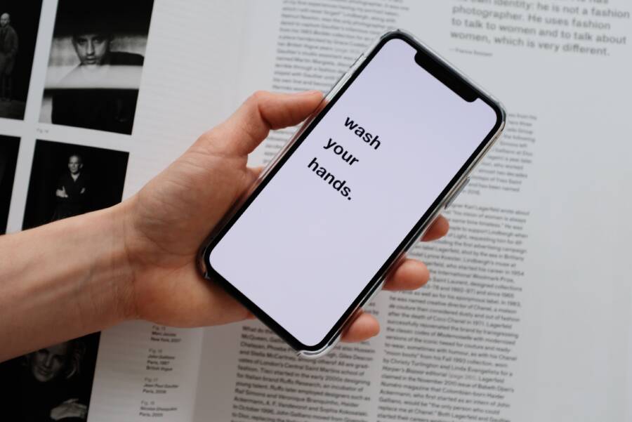 How to Fix Your Phone When Printers Pause After One Page