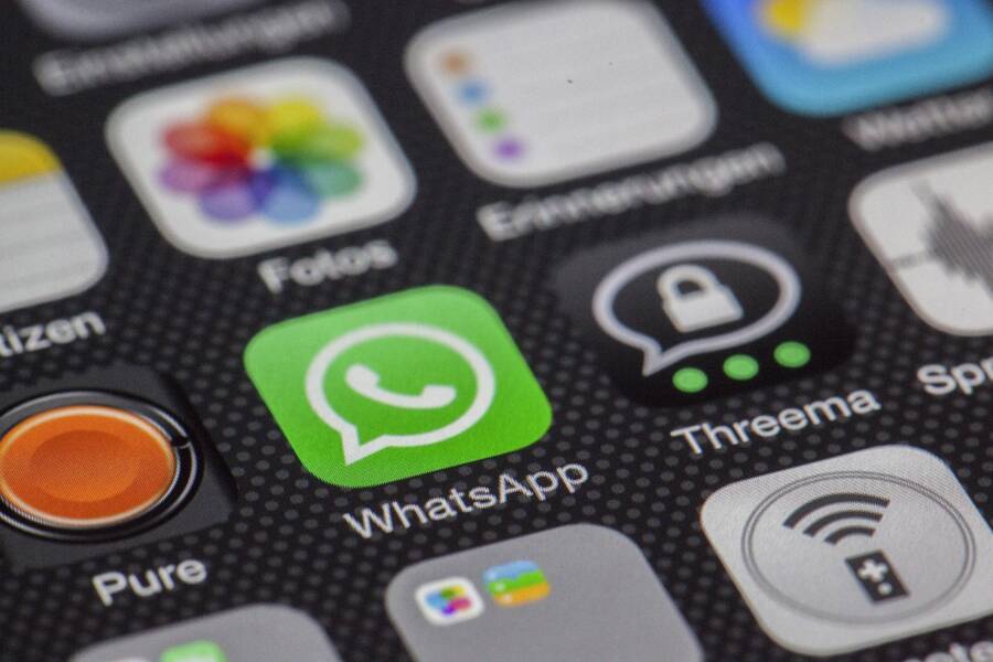 How to Hide Message Previews on Your Smartphone Lock Screen