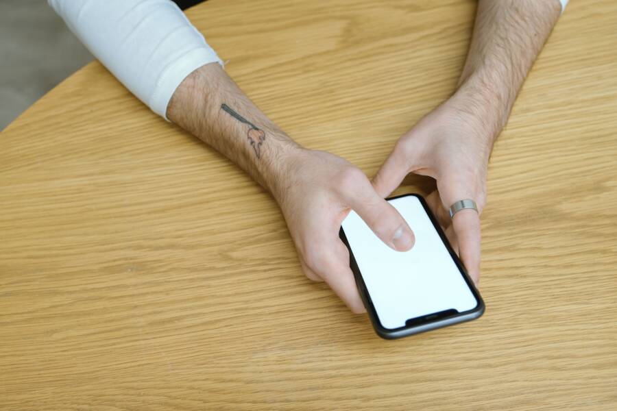 How to Stop Bluetooth Scanning from Draining Your Phone Battery